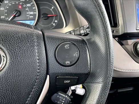 Used 2015 Toyota RAV4 XLE FWD image 12