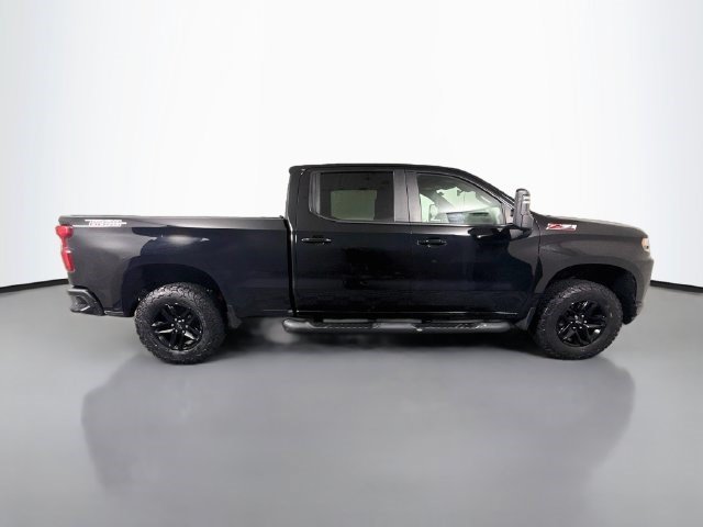 Used 2020 Chevrolet Silverado 1500 LT Trail Boss w/ Midnight Edition AWD/4WD image 11