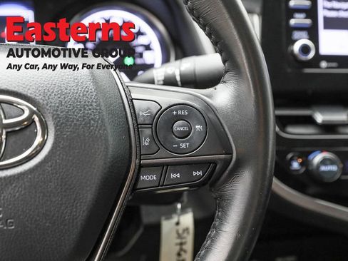 Used 2024 Toyota Camry SE image 16