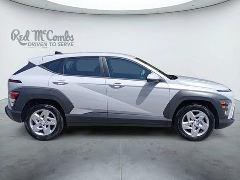 Used 2025 Hyundai Kona SE FWD image 6