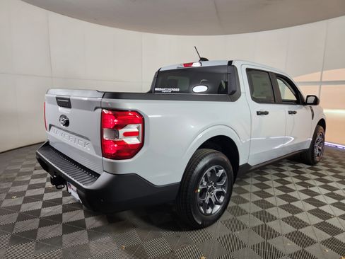 New 2026 Ford Maverick XLT w/ Equipment Group 301A AWD/4WD image 8