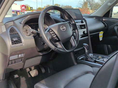 Used 2024 Nissan Armada SV w/ Cargo Package image 9