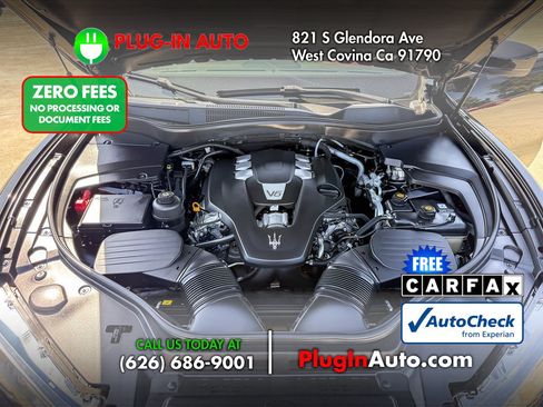 Used 2017 Maserati Levante AWD/4WD image 13