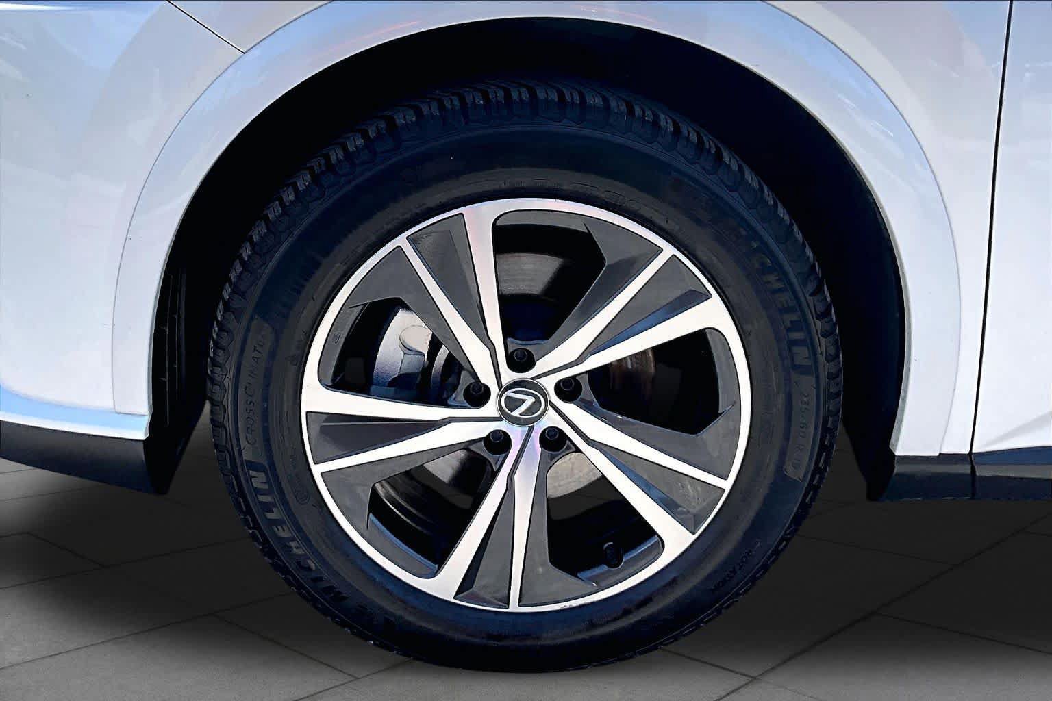 Used 2024 Lexus RX 350 Premium w/ Cold Area Package FWD image 11
