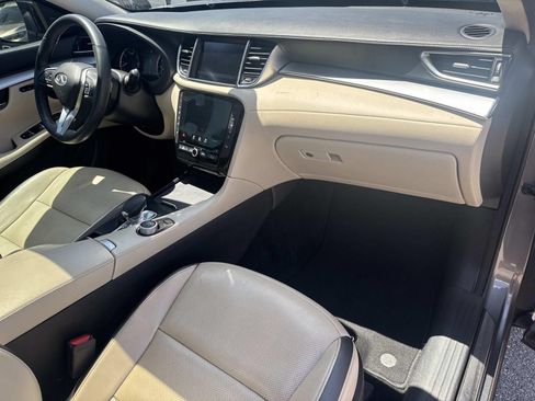 Certified 2021 INFINITI QX50 Essential w/ Convenience Package FWD image 14