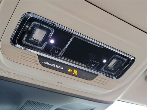 Certified 2022 Lincoln Corsair FWD image 23