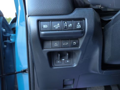 Used 2025 Toyota Land Cruiser image 20