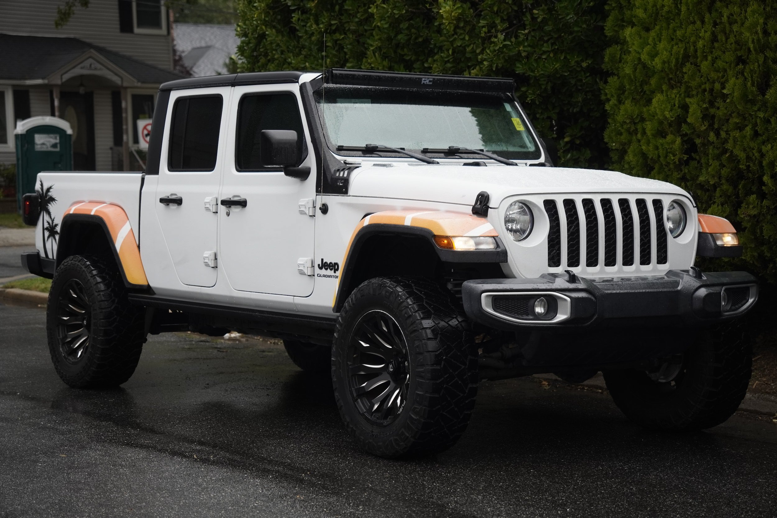 Used 2020 Jeep Gladiator Sport w/ Quick Order Package 24S AWD/4WD image 10