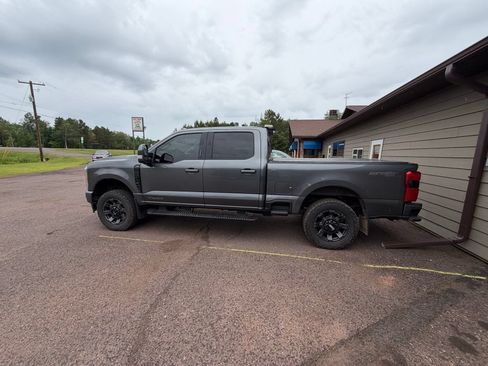 Used 2020 Ford F250 XL w/ STX Appearance Package AWD/4WD image 1