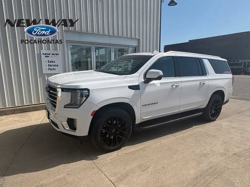 Used 2024 GMC Yukon XL SLT w/ SLT Luxury Package AWD/4WD image 1