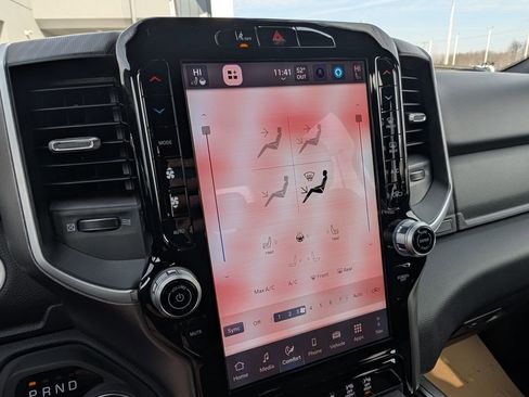 New 2026 RAM 1500 4x4 Crew Cab image 26