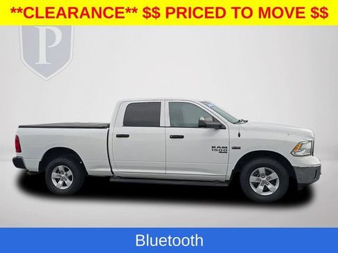Used 2023 RAM 1500 Tradesman w/ Chrome Appearance Group AWD/4WD image 6