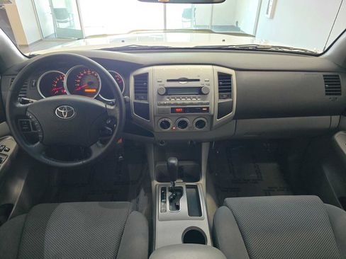 Used 2008 Toyota Tacoma PreRunner RWD image 10