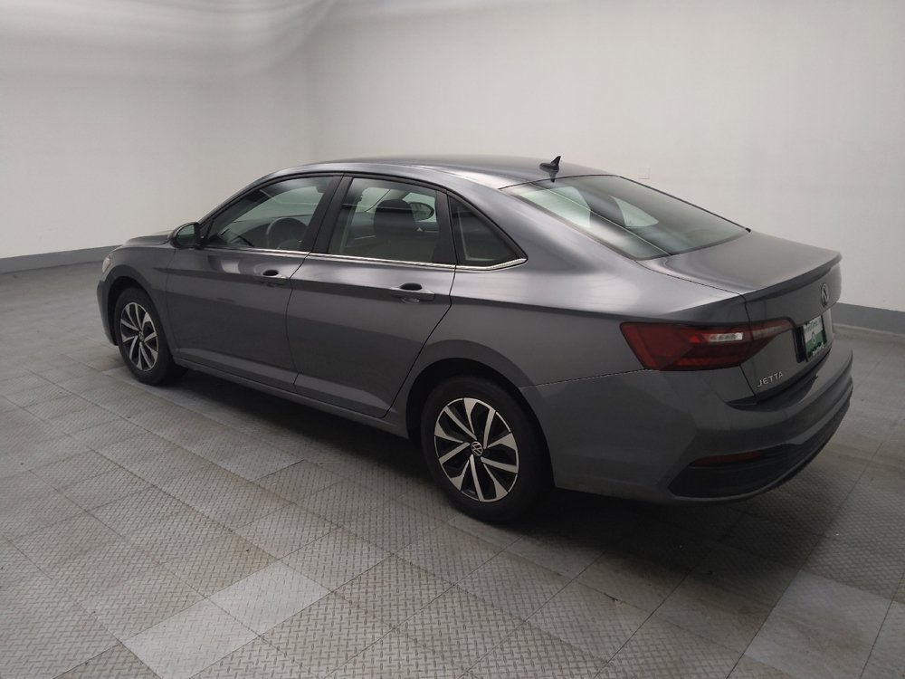 Used 2024 Volkswagen Jetta S FWD image 3
