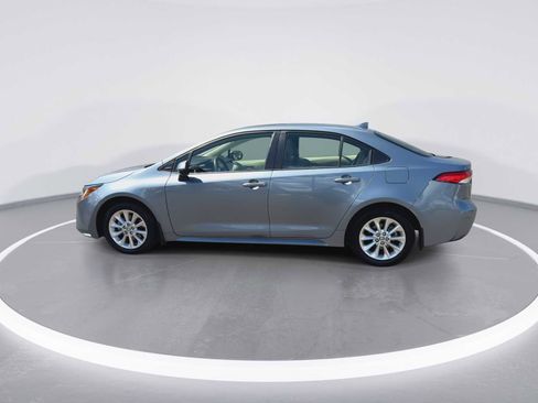 Used 2020 Toyota Corolla LE w/ LE Premium Package image 5