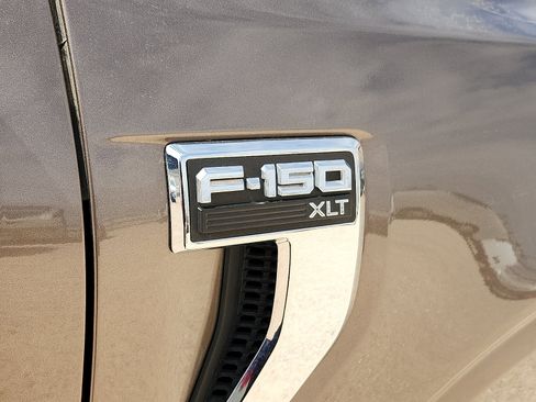 Used 2022 Ford F150 XLT w/ Equipment Group 301A Mid AWD/4WD image 8