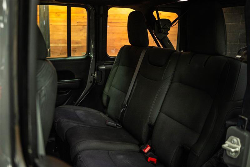 Used 2023 Jeep Wrangler Unlimited Sport AWD/4WD image 10