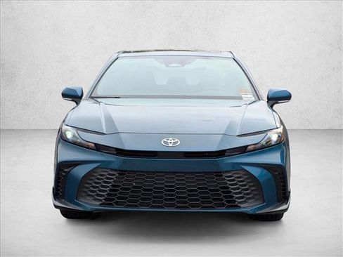 New 2026 Toyota Camry SE image 6