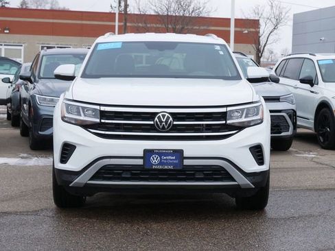 Certified 2023 Volkswagen Atlas Cross Sport SE AWD/4WD image 2