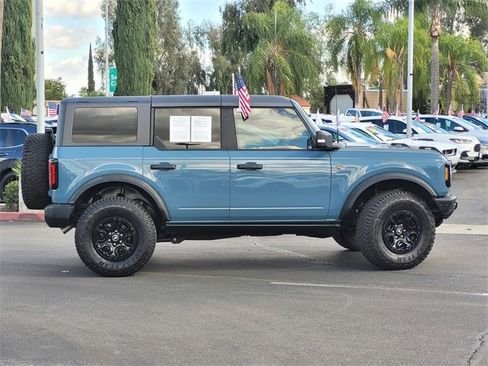 Used 2022 Ford Bronco Wildtrak image 4