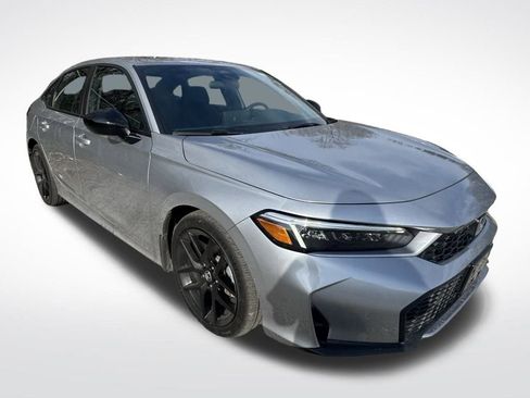 Used 2025 Honda Civic Sport image 10