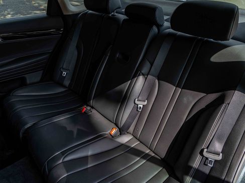 Used 2024 Genesis G80 2.5T image 21