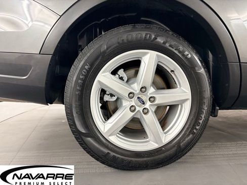 Used 2014 Ford Explorer XLT w/ Equipment Group 201A image 10