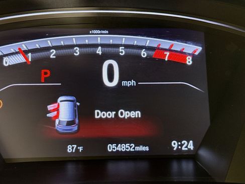 Used 2020 Honda CR-V LX image 13