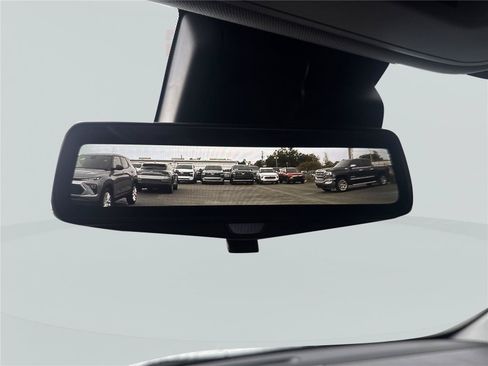 Used 2020 Cadillac Escalade Premium Luxury AWD/4WD image 29