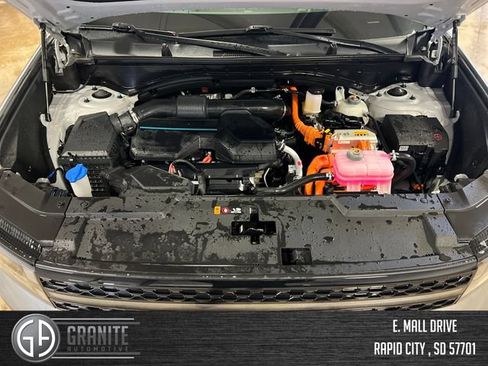 Used 2025 Hyundai Santa Fe Calligraphy AWD/4WD image 22