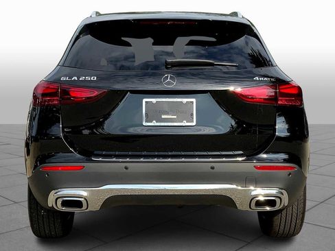 Certified 2026 Mercedes-Benz GLA 250 4MATIC image 4