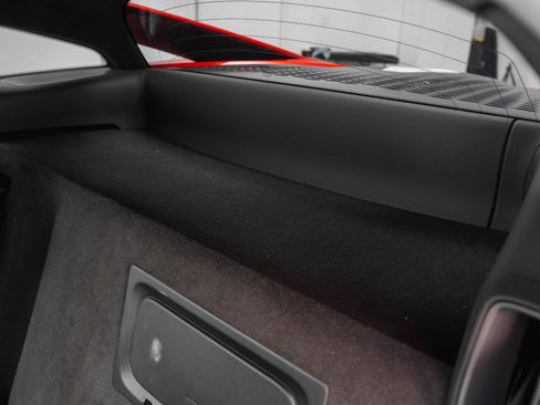 Used 2023 McLaren Artura RWD image 13