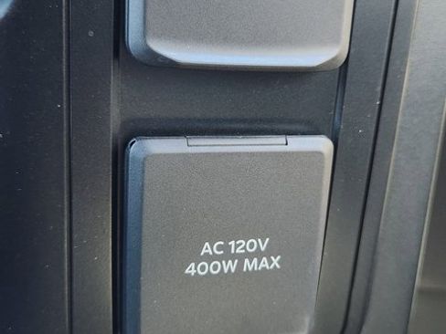 Certified 2023 Ford F150 Raptor image 31