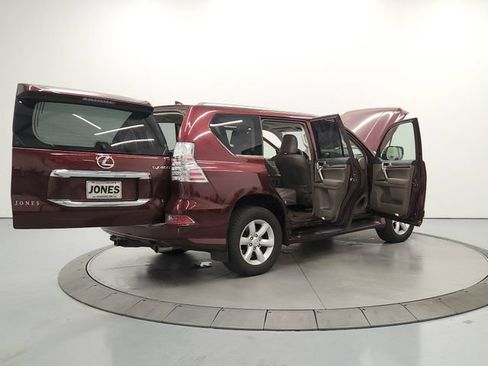 Used 2016 Lexus GX 460 w/ Navigation Package AWD/4WD image 15