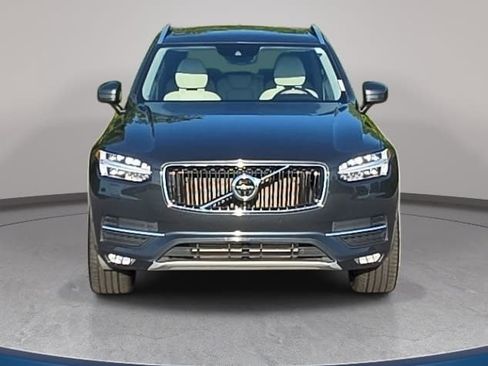 Used 2017 Volvo XC90 T6 Momentum w/ Vision Package AWD/4WD image 2
