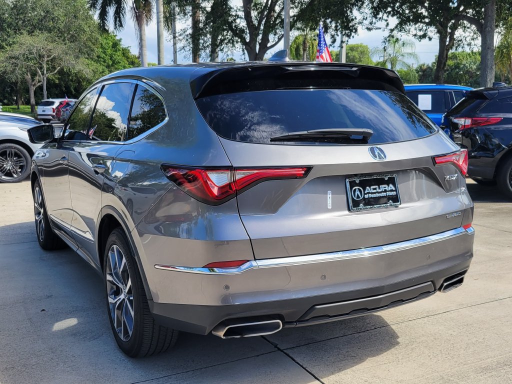 Used 2024 Acura MDX w/ Technology Package AWD/4WD image 5