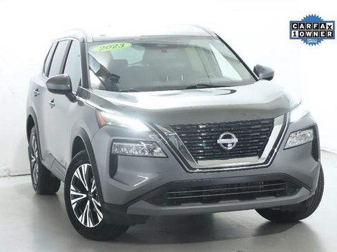 Certified 2023 Nissan Rogue SV w/ SV Premium B Package AWD/4WD image 3