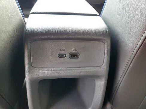 New 2026 Buick Envista Sport Touring FWD image 11