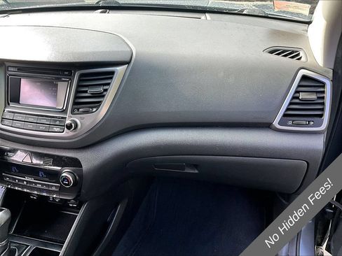 Used 2017 Hyundai Tucson Value AWD/4WD image 14