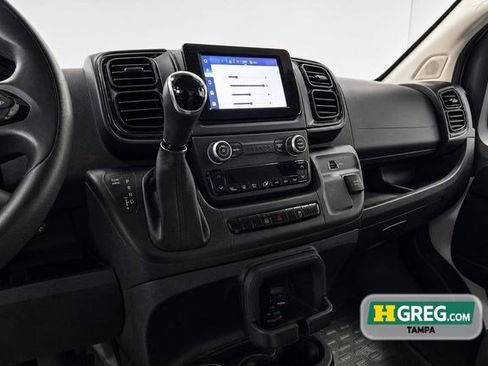 Used 2025 RAM ProMaster 2500 w/ Convenience Group FWD image 13
