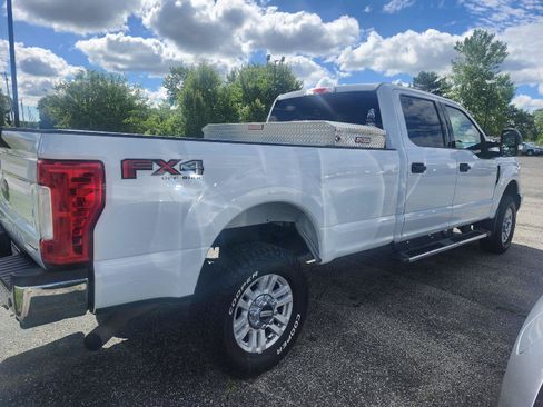 Used 2018 Ford F350 XLT w/ XLT Value Package AWD/4WD image 5