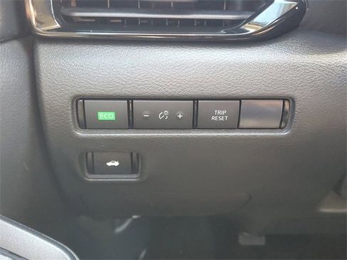 Used 2023 Nissan Sentra SV w/ All-Weather Package image 22