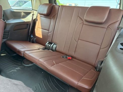 Used 2018 Chevrolet Tahoe Premier AWD/4WD image 15