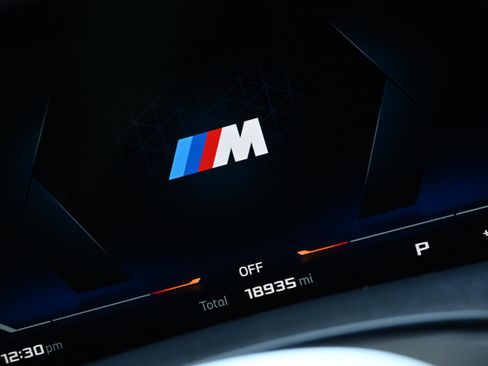 Certified 2024 BMW X7 M60i w/ Executive Package image 28