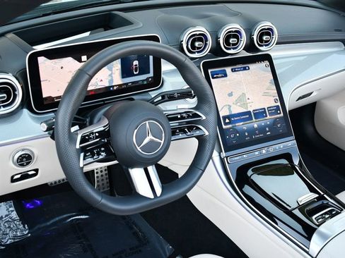 Used 2024 Mercedes-Benz CLE 450 4MATIC Cabriolet image 55