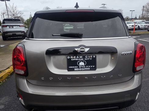 Used 2017 MINI Cooper Countryman FWD image 7