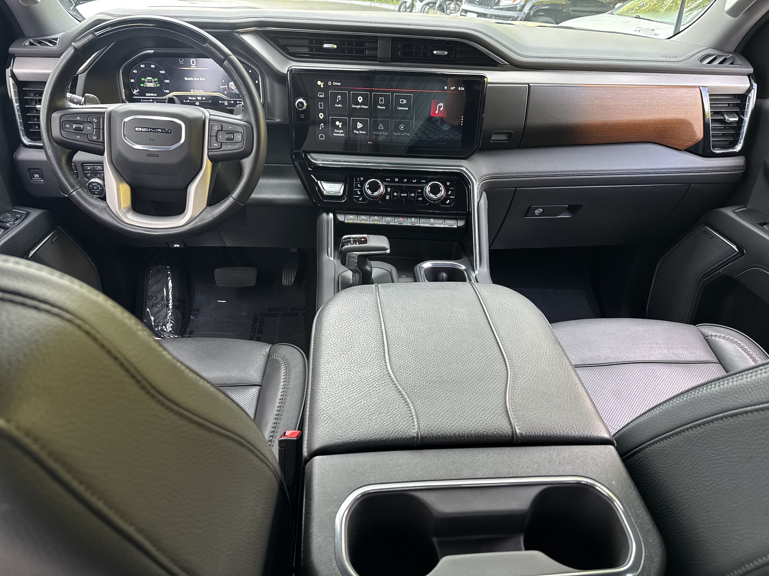 Used 2025 GMC Sierra 1500 Denali AWD/4WD image 19