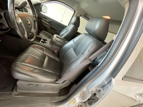 Used 2013 Chevrolet Silverado 1500 LTZ w/ LTZ Plus Package AWD/4WD image 11