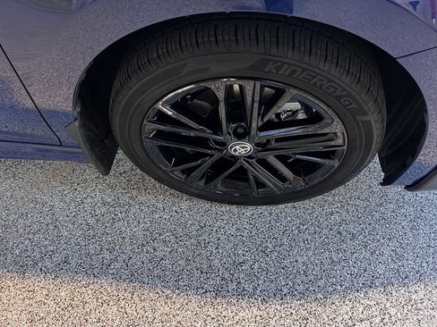 Certified 2025 Toyota Camry SE image 9