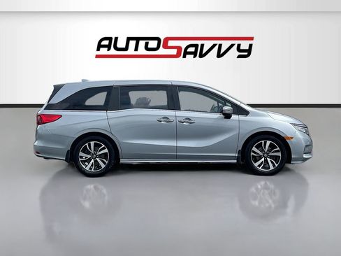 Used 2021 Honda Odyssey Touring image 8
